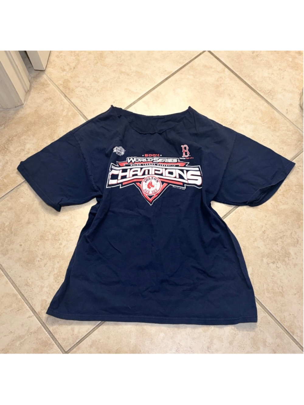 Dynasty Brand Boston Red Sox Vintage Y2K 2004 Womans Size L